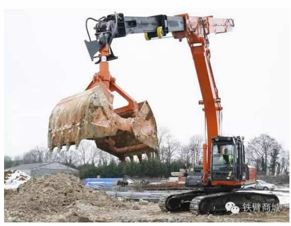 1487212345803484.jpg 伸縮臂挖掘機(jī)2.jpg